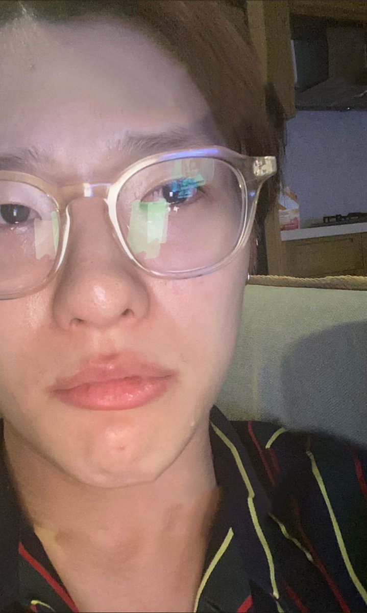 만시기형. 1 tweet media