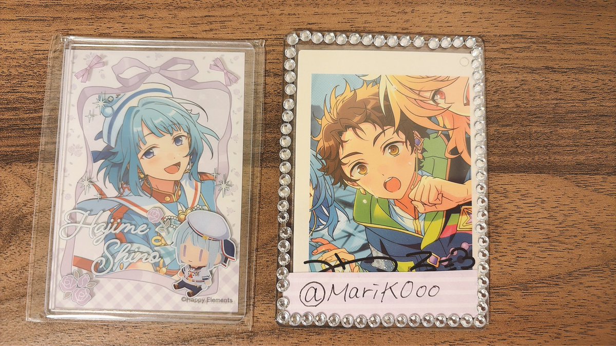 MariK0oo's tweet photo. 【交換】あんスタ 10th 10周年 展示会 
ミニブロマイド 硬質カードケース

譲：創
求：光

郵送交換希望です📮
よろしくお願いいたします https://t.co/tHLEuSeOq4