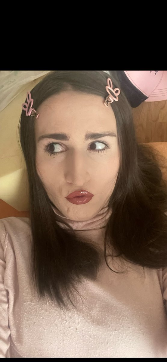 TSechFuckdoll's tweet photo. 👁️👄👁️ https://t.co/0tATr1UGD2