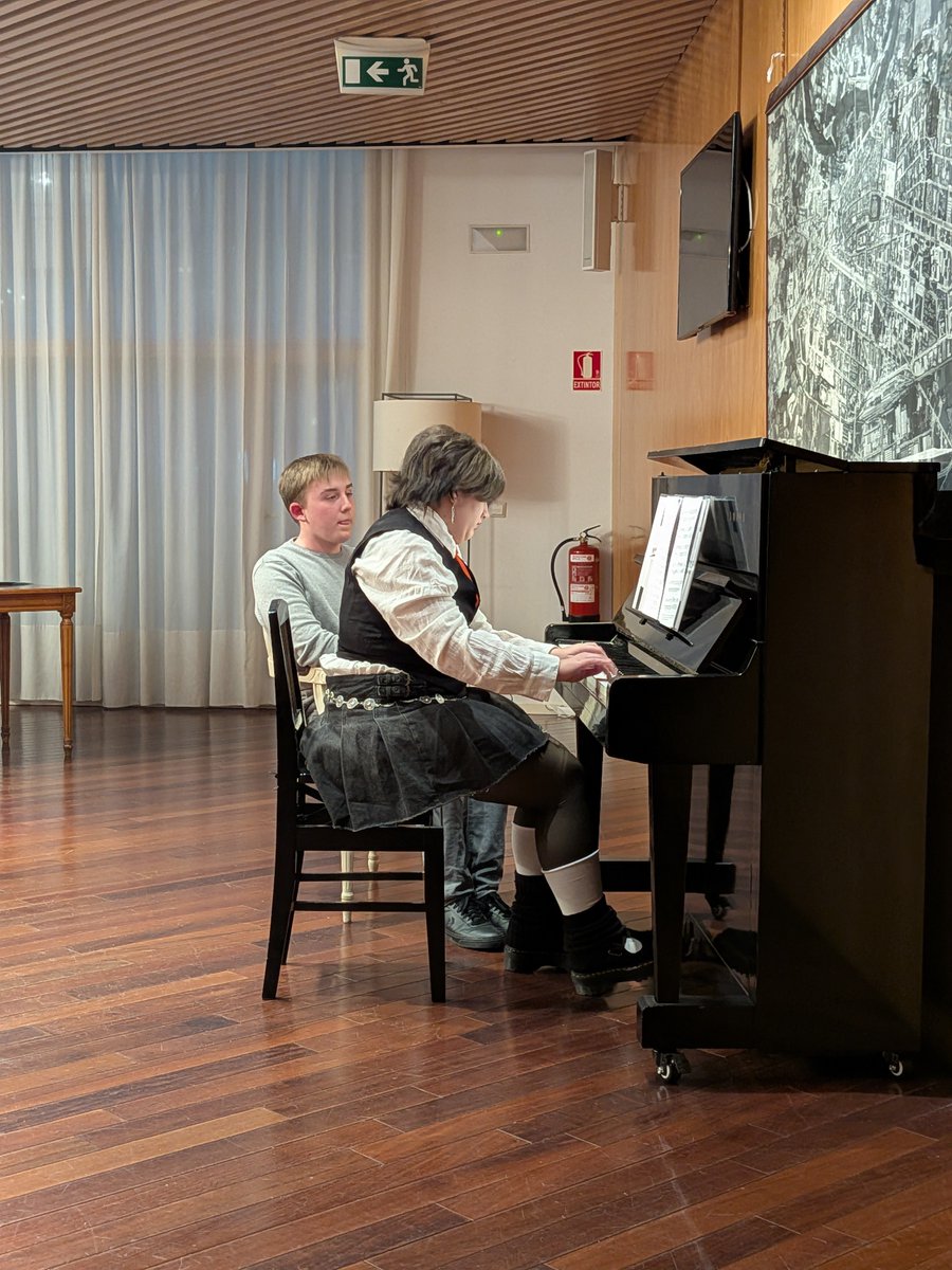 Conservatorio Profesional de Música Eliseo Pinedo tweet media