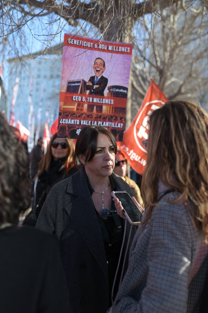 SECB CaixaBank tweet media