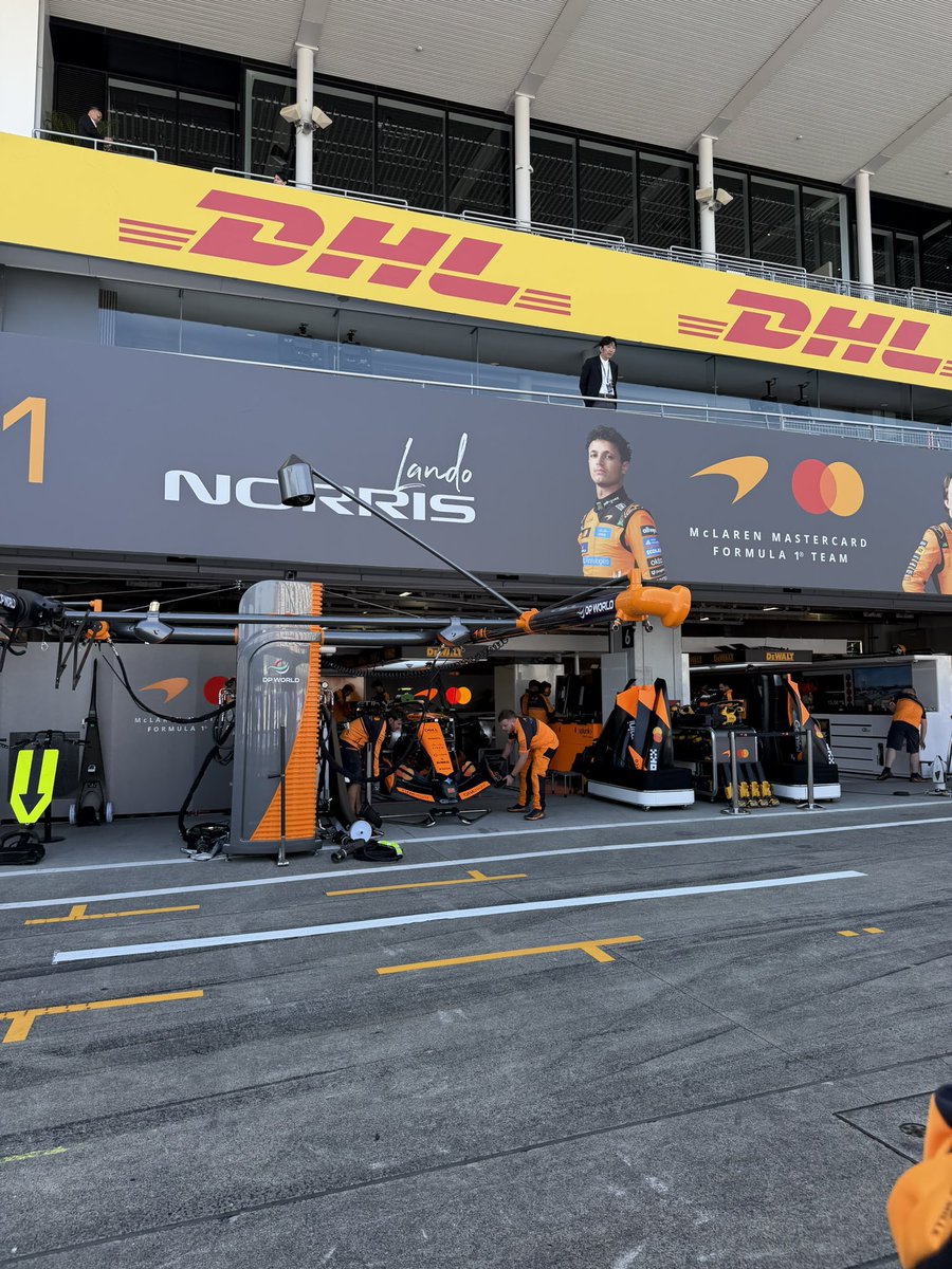 こばたく tweet media