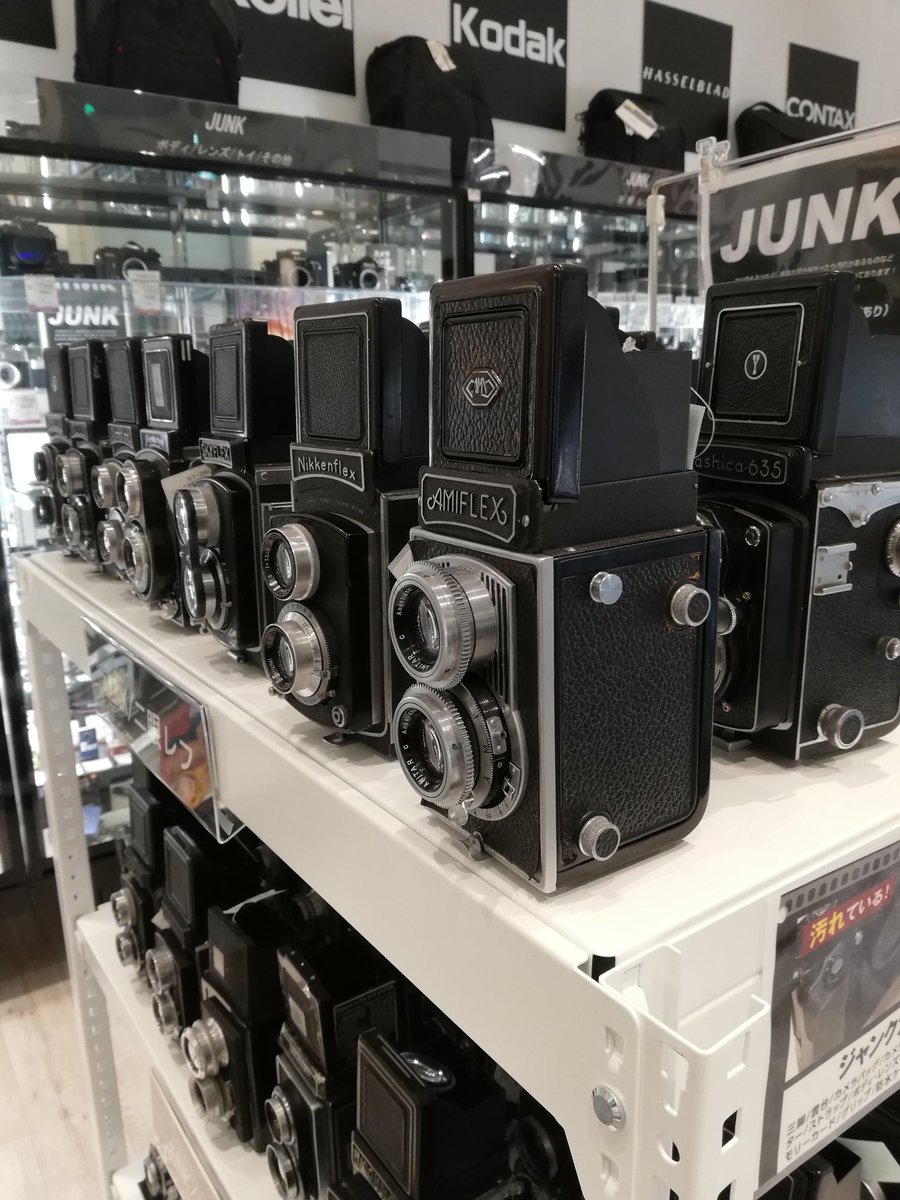 wattmann_cm_myh's tweet image. ワットマン横浜ベイクォーターカメラ買取センターです

こんにちは
JUNKコーナーの展示が増えました
売場もチョコチョコ変わっています
横浜にお立ち寄りの際は、是非
足をお運び下さい✨️

#JUNK
#カメラ
#Camera　
#中古
#USED
#ベイクォーター　
#桜