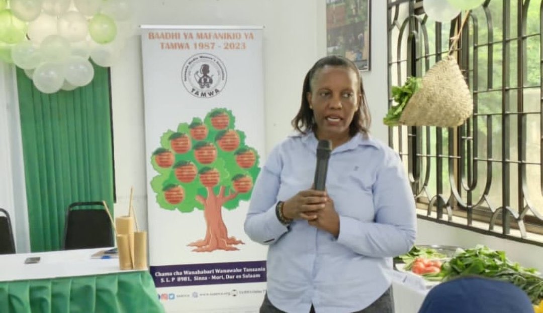 viola julius tweet media