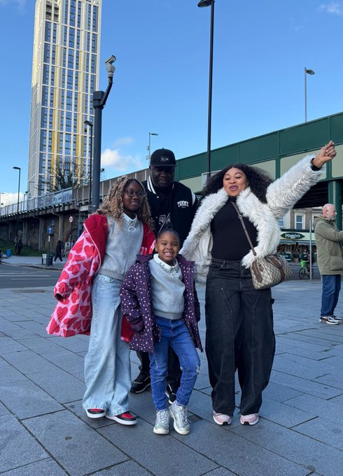 YabaLeftOnline tweet media