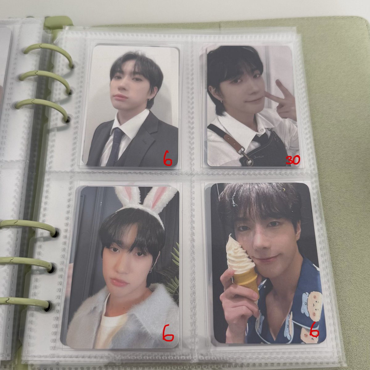 jw1uv's tweet photo. Selling my Jongwoo Collection (more posts up on IG jw_1uv)

#wtsonepact https://t.co/oJGteplWM8