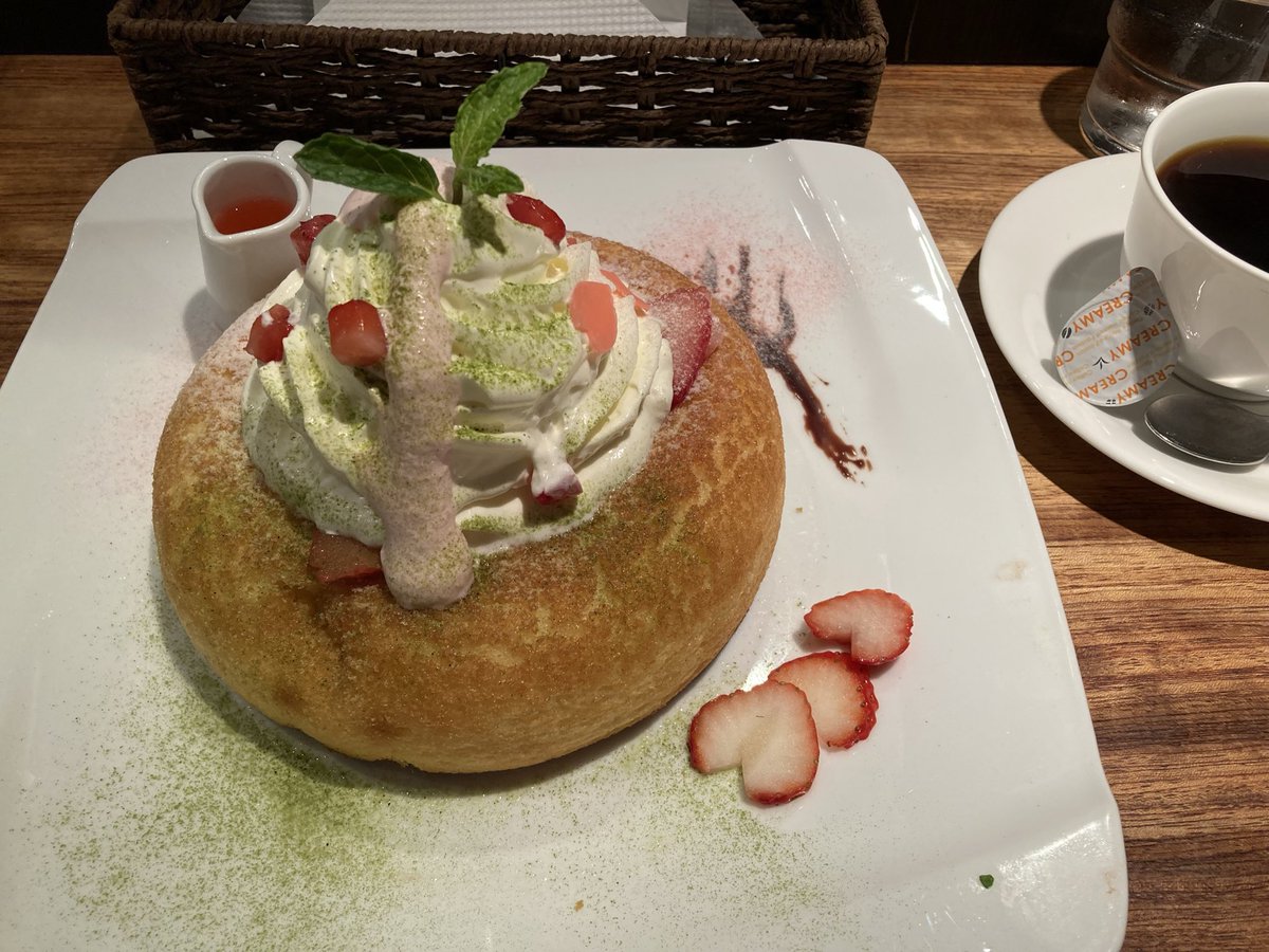 しよっち tweet media