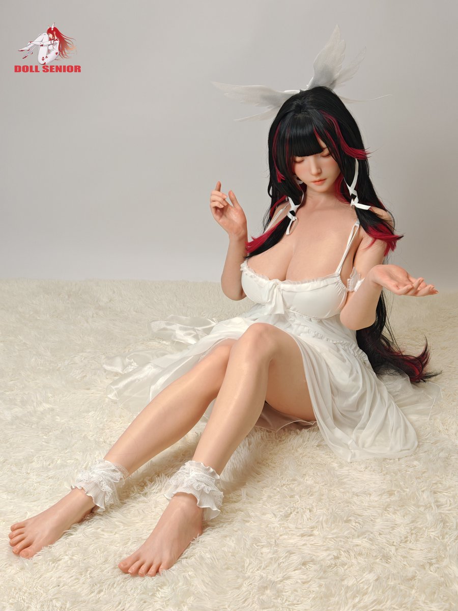 Doll Senior tweet media