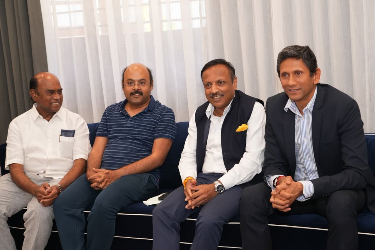 Nishkama_Karma tweet media