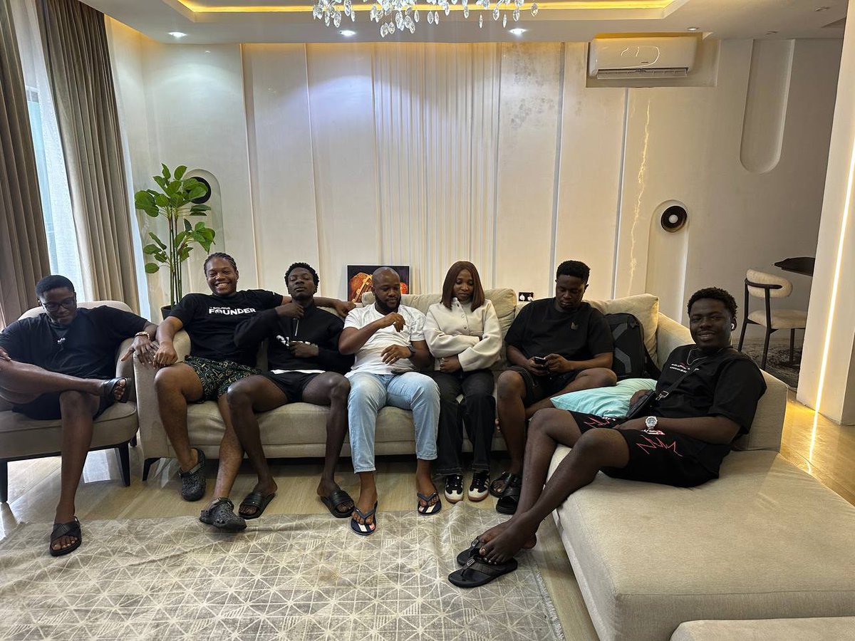 Mike Conqueror tweet media