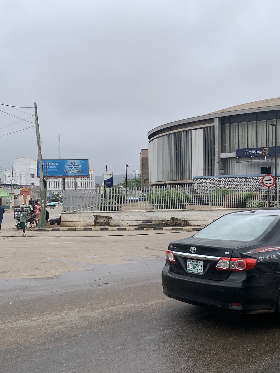 Educated Tailor🎓✂🌍🦅💜 tweet media