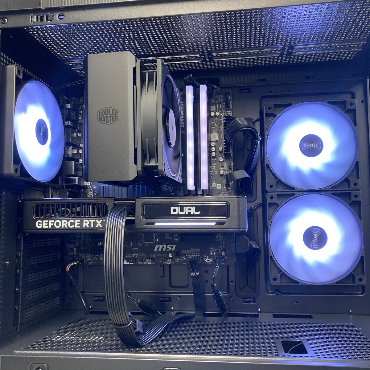 ドスパラ広島店 tweet media