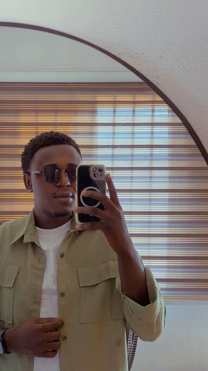 Hemjay.base.eth tweet media