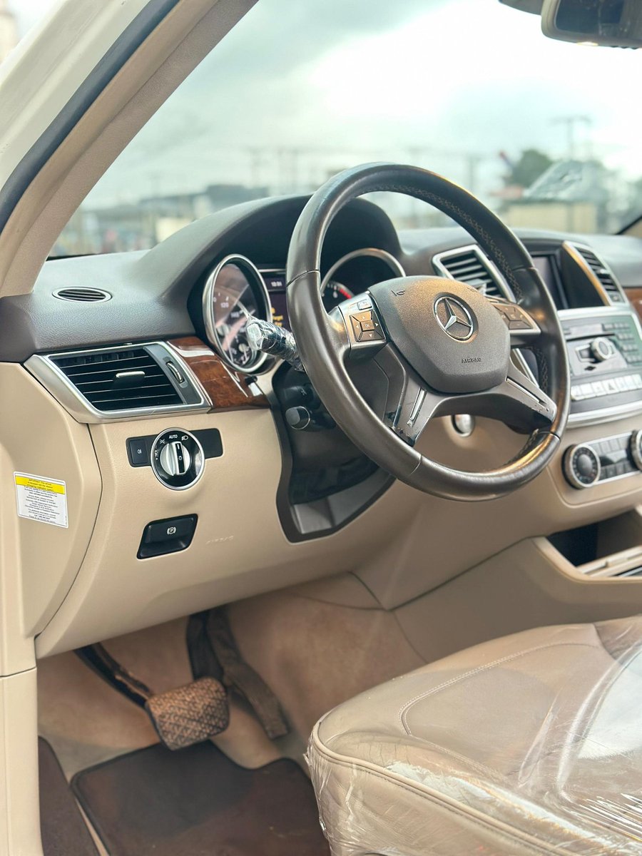 feraboiy's tweet photo. @XcessCars Foreign used 2013 Ml 350
Pano, led light,TV
24.8m

08128857801 https://t.co/tiFipej2Yr