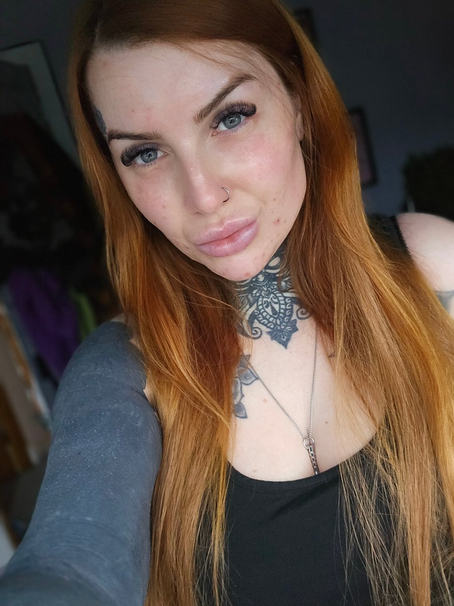 kirsti || wee koopy - out of office til 1st Apr 🌸 tweet media