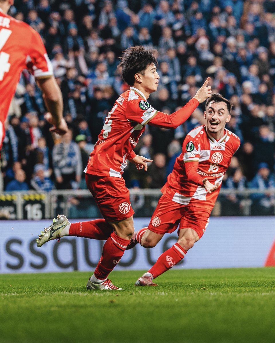 1. FSV Mainz 05 tweet media