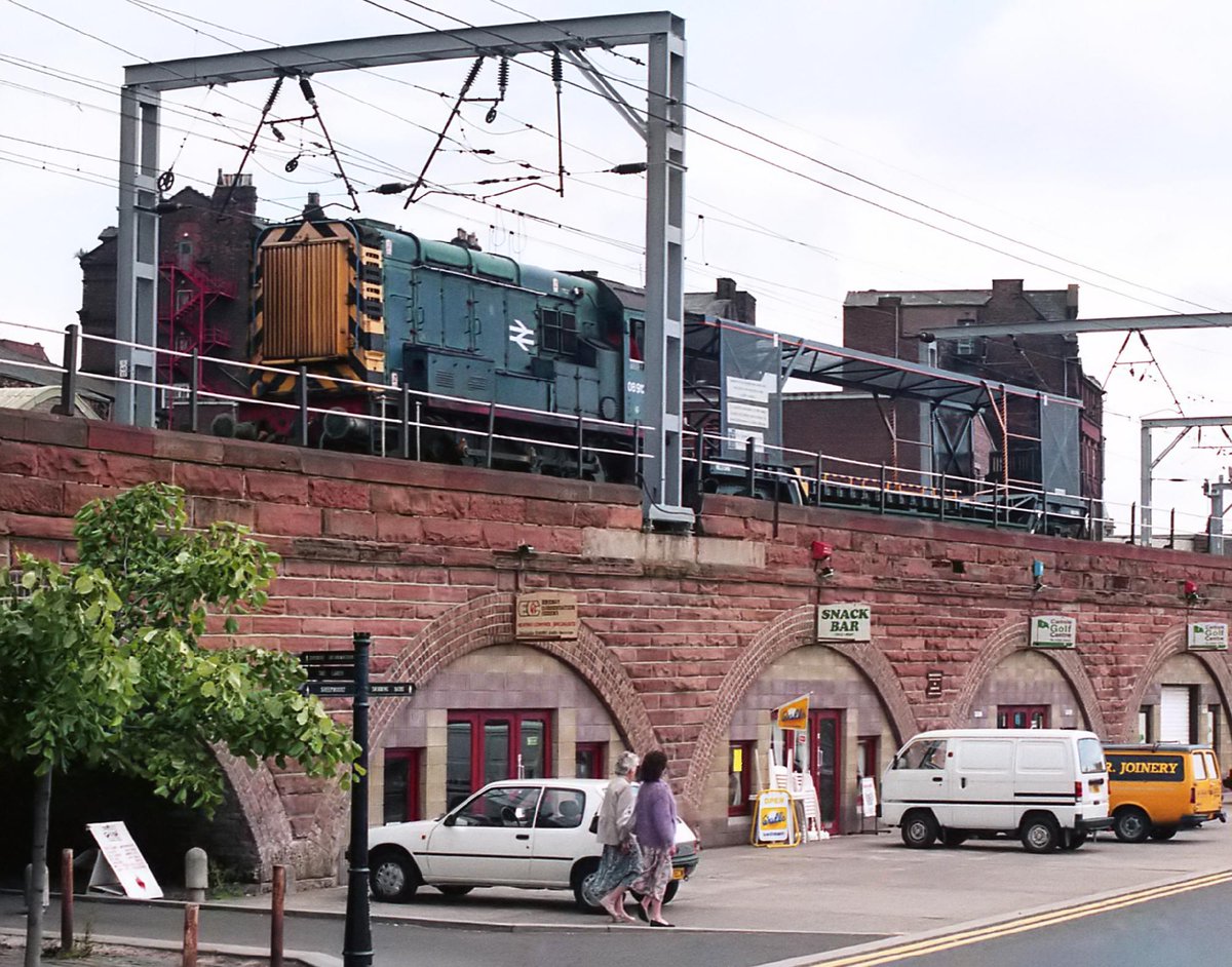 Network Rail tweet media