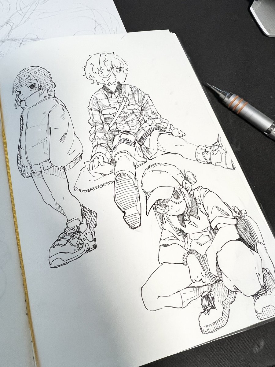 yellowfr5g's tweet photo. クロッキーペン入れ
#マンガ #イラスト #クロッキー https://t.co/2ayLd2qVvZ