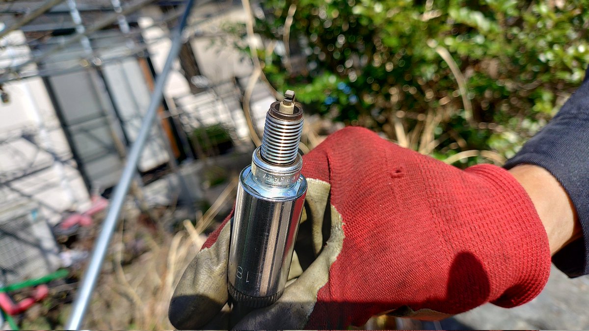 blue_gale00's tweet photo. XTZ750のキャブを再セッティングしてきました。
お陰様でゴキゲンな相棒が帰って来ましたwww
#YAMAHA
#XTZ750
#SuperTénéré
#3LD
#キャブレターセッティング https://t.co/vO5wXBa59T