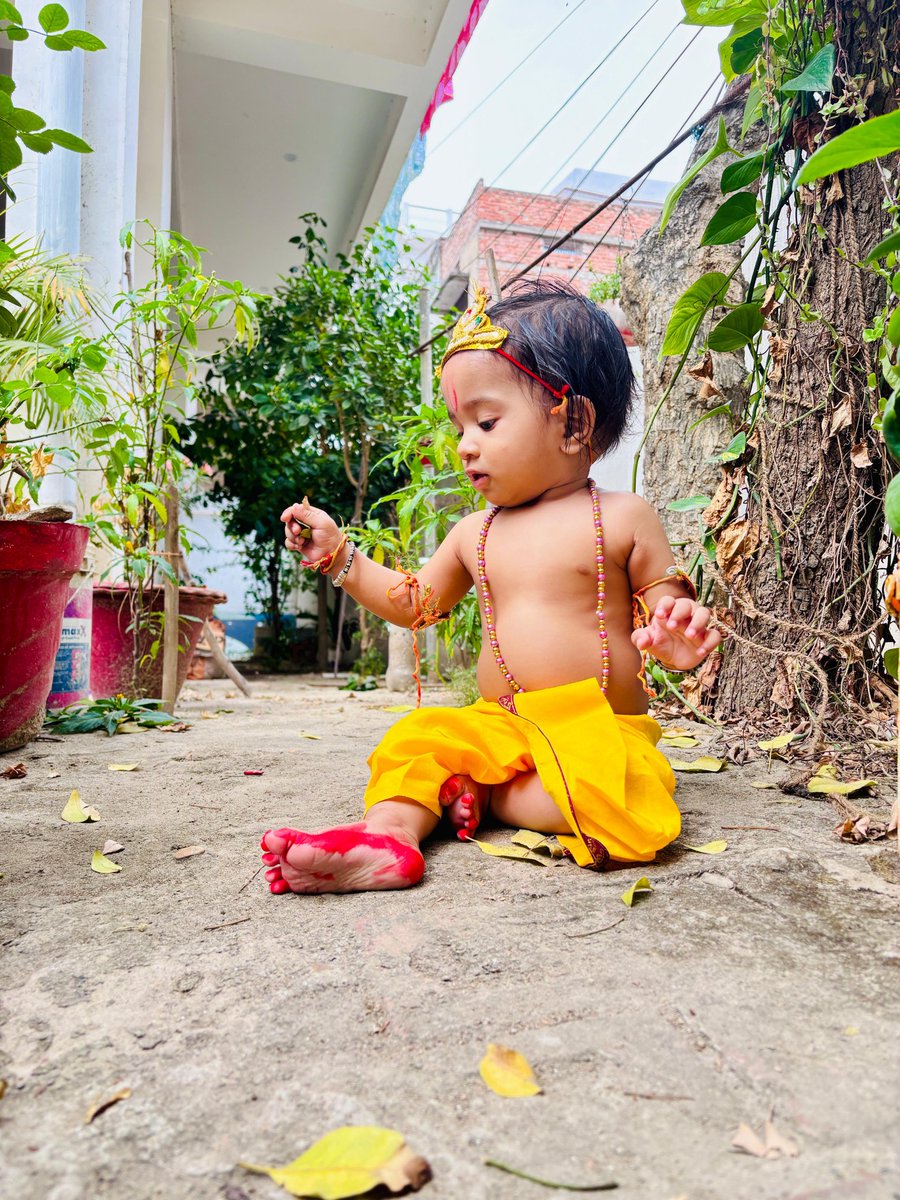 chandel_VS's tweet photo. हम सभी पर भगवान राघवेंद्र सरकार की अनुकम्पा बनी रहे 🙏❤️ https://t.co/AKWmOwU0yg