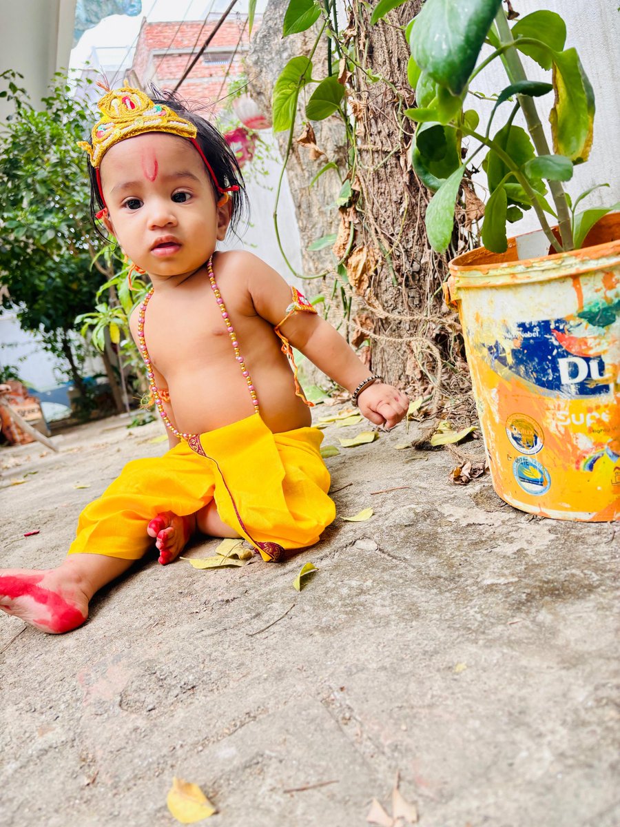 chandel_VS's tweet photo. हम सभी पर भगवान राघवेंद्र सरकार की अनुकम्पा बनी रहे 🙏❤️ https://t.co/AKWmOwU0yg