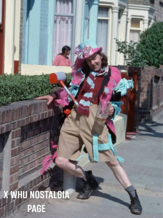 x west ham united nostalgia page boleyn badges tweet media