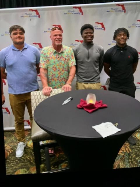 ImmokaleeFB's tweet image. Yesterday, our very own Chris Germinal (@chrisgerminal15) had the opportunity to hear from and meet some football legends (Jim
McMahon, Michael
Vick &amp;amp; Andre Reed). 🏈 💪 
Thank you to @NFFnetworks for the opportunity. Thank you to Coach Howell 🐐 for joining Chris! 

#Redwood