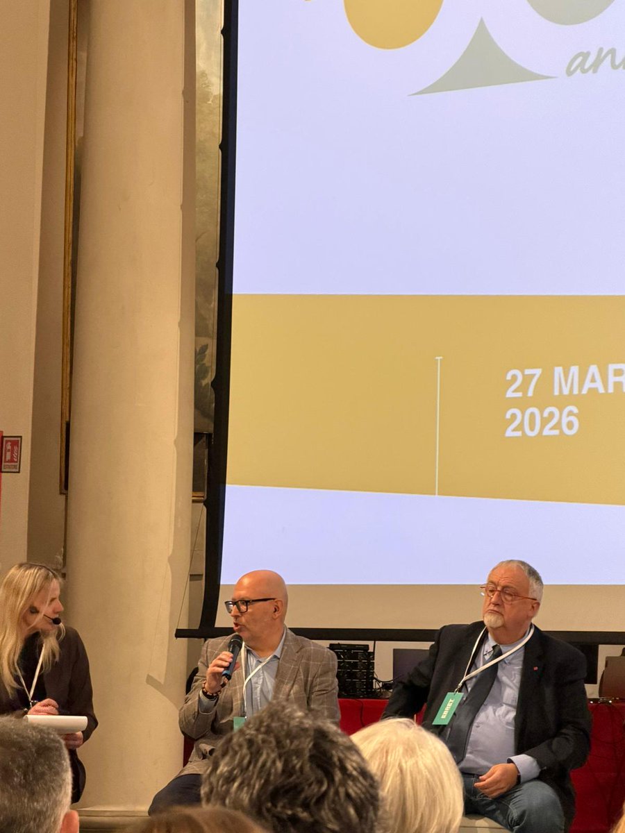 CislToscana's tweet photo. Il segretario regionale #CislToscana, Alessandro Beccastrini, interviene all'evento in occasione dei 35 anni di attività dell'Ebret, Ente bilaterale per l'artigianato della #Toscana. https://t.co/ue3q7dJIa6