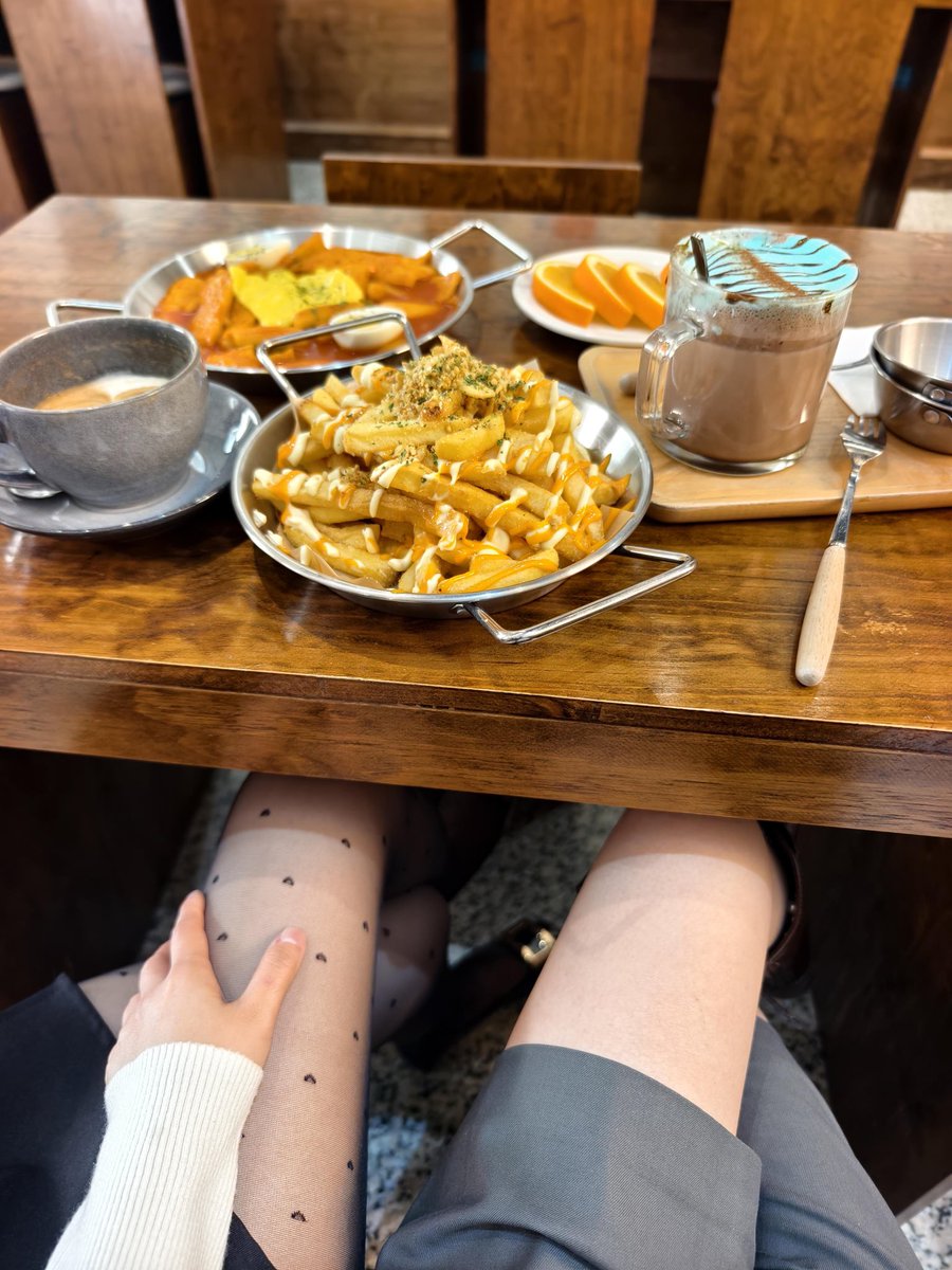 SM香香 tweet media