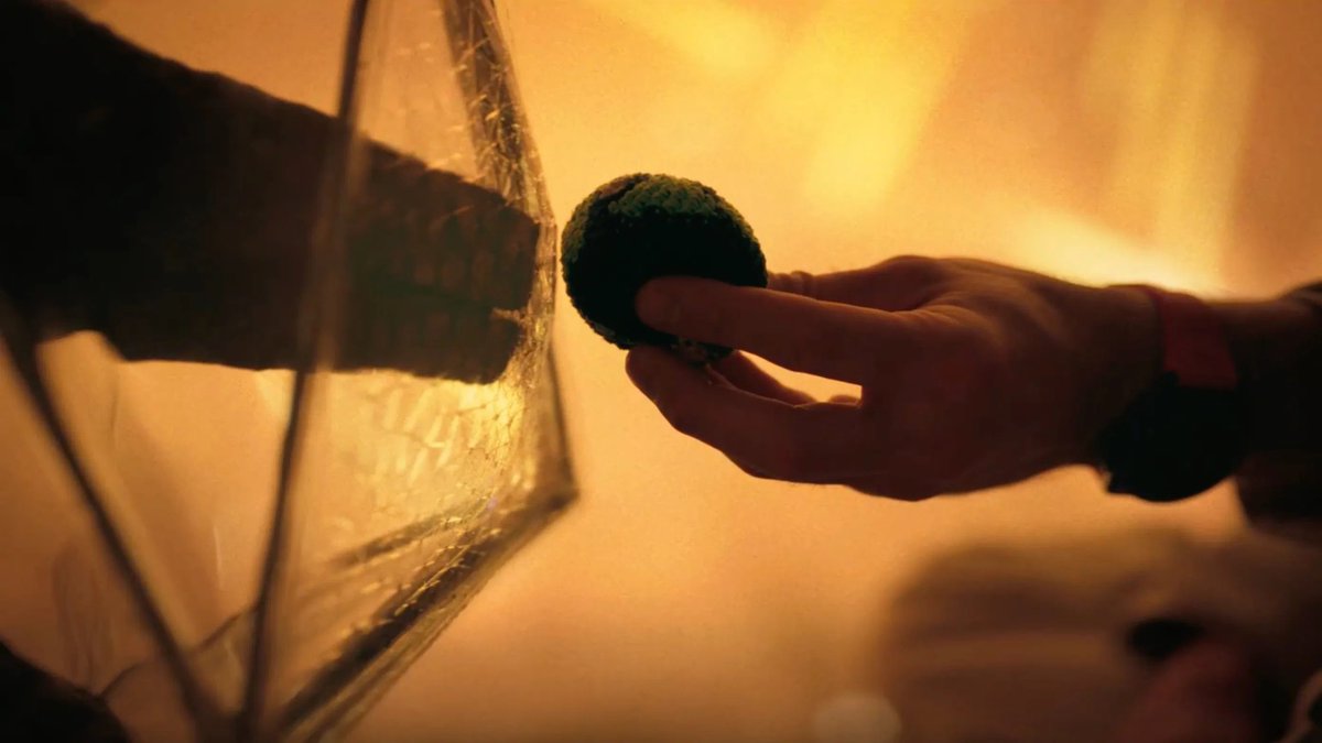 シリアスマン tweet media