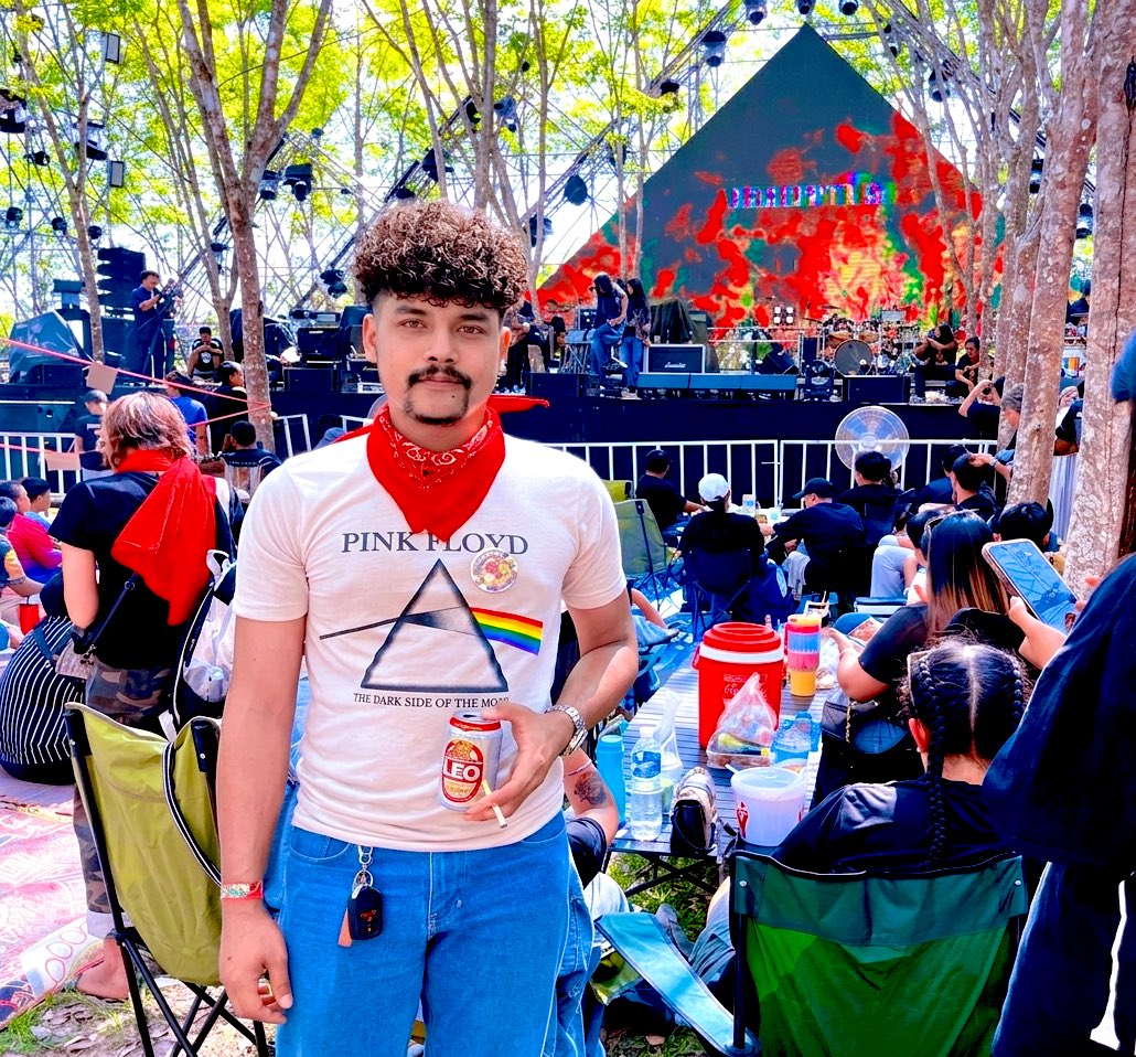 ครูหลังเขา tweet media