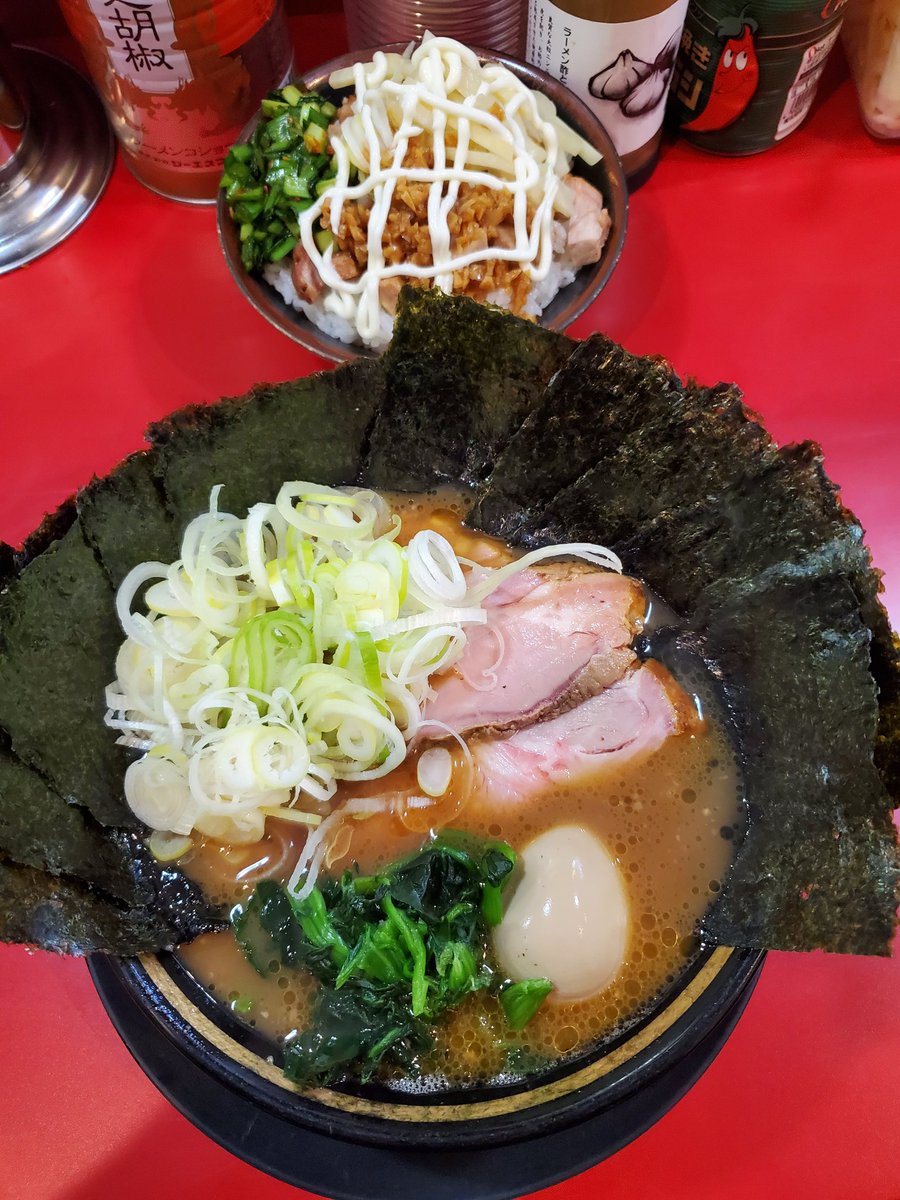 こけしえ tweet media