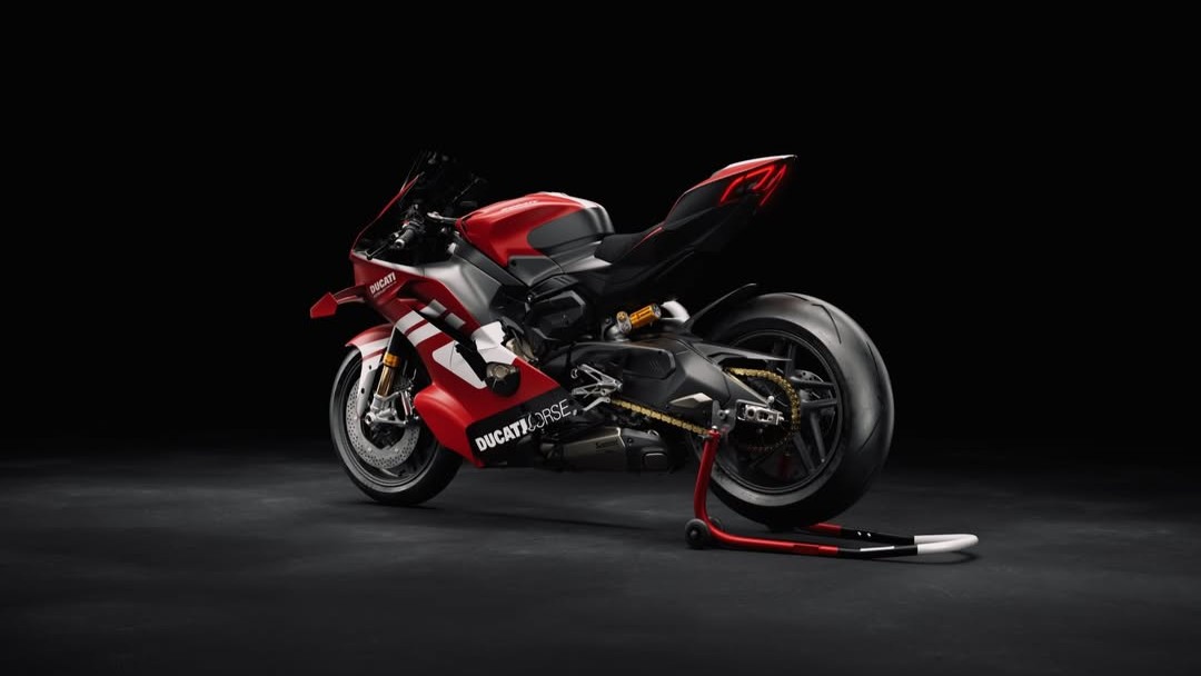 ドゥカティジャパン株式会社 tweet media