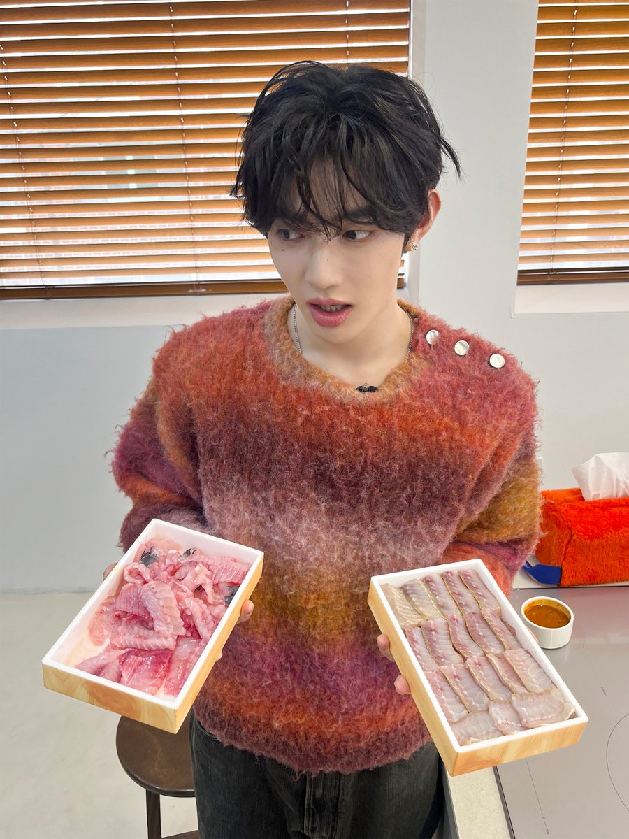 zhang hao pics tweet media