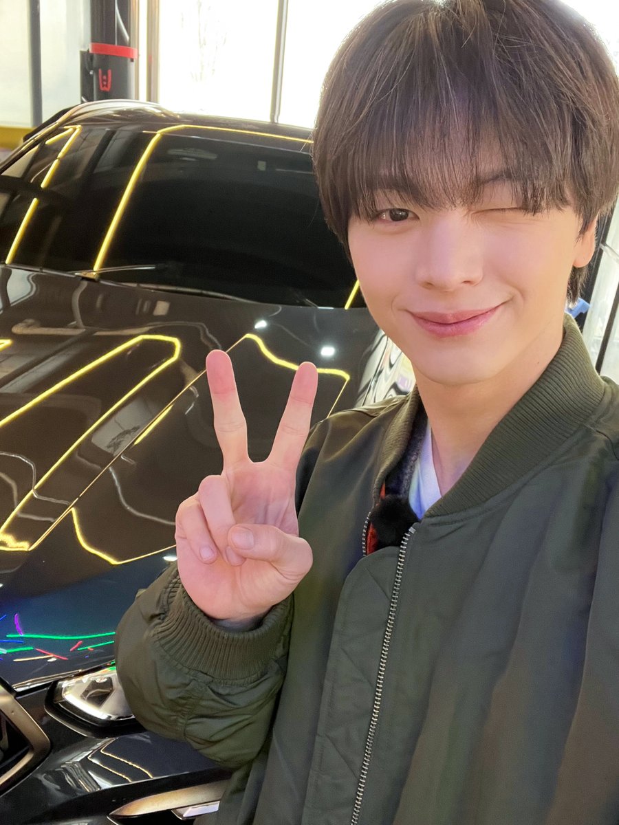 육성재(YOOK SUNGJAE) tweet media