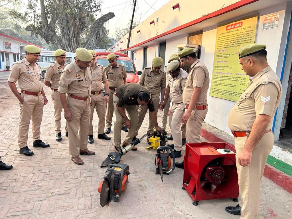 Fire and Emergency Service, Meerut tweet media