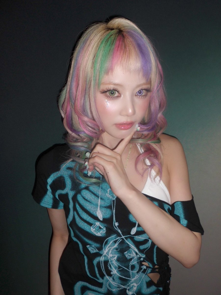 ArchiveXG tweet media