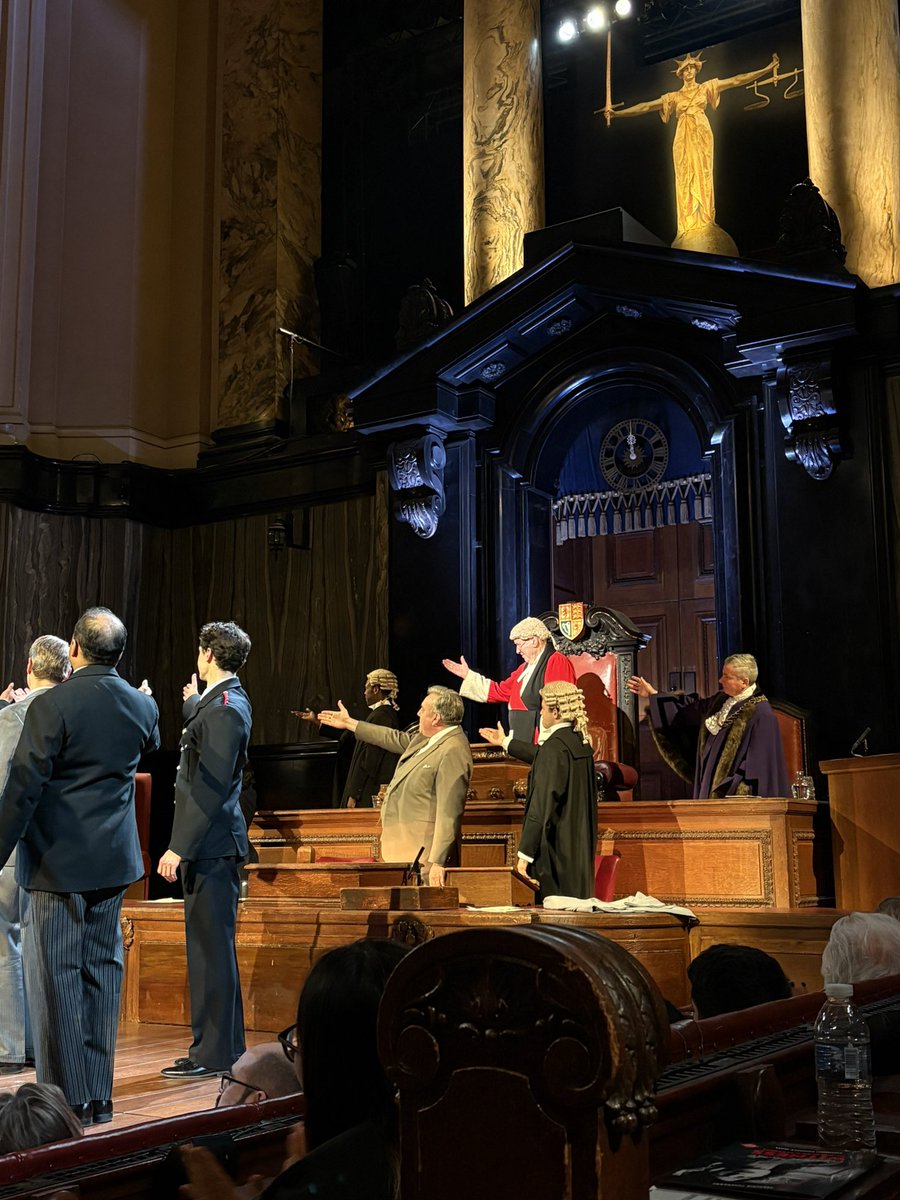 lauren ୨୧ tweet media