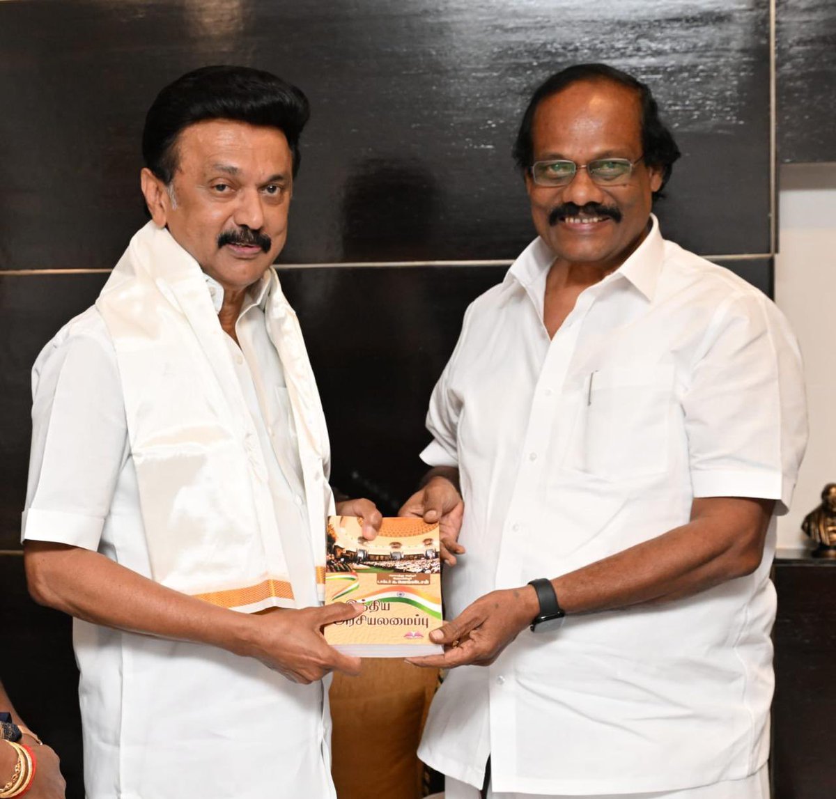 Dindigul I. Leoni tweet media