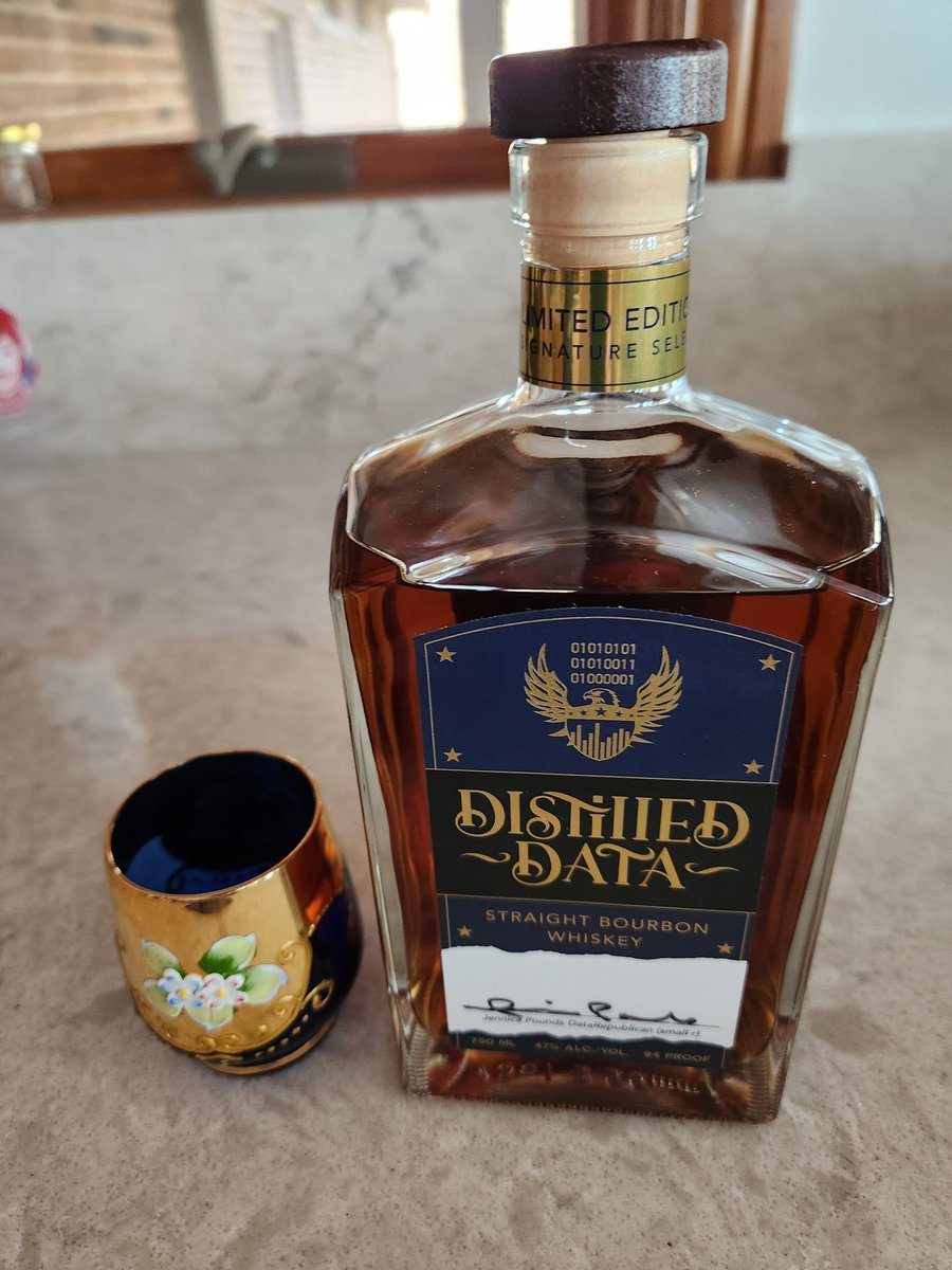 Leigh Marcotte tweet media