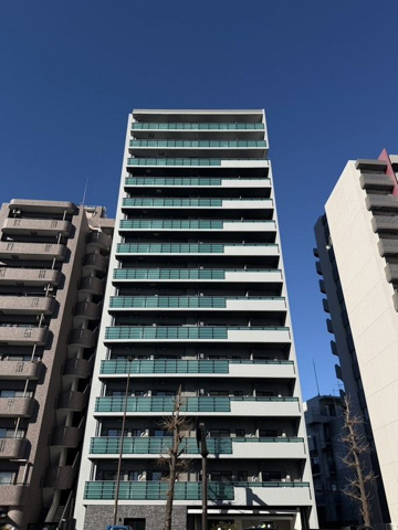 ablaze_corp's tweet photo. 北千住に新築登場!
礼金0×フリーレント2ヶ月の超お得物件🏠✨
お部屋は使い勝手の良い1DK!広々としたシューズクローゼットや1116サイズのバスなど、設備も最新で充実💕
人気エリア×新築の最強コスパ物件なので早い者勝ち🏃♀️
詳細はリプライをチェック👇
#足立区 #北千住 #新築 #1DK #引っ越し https://t.co/7smUCxZ1Bh