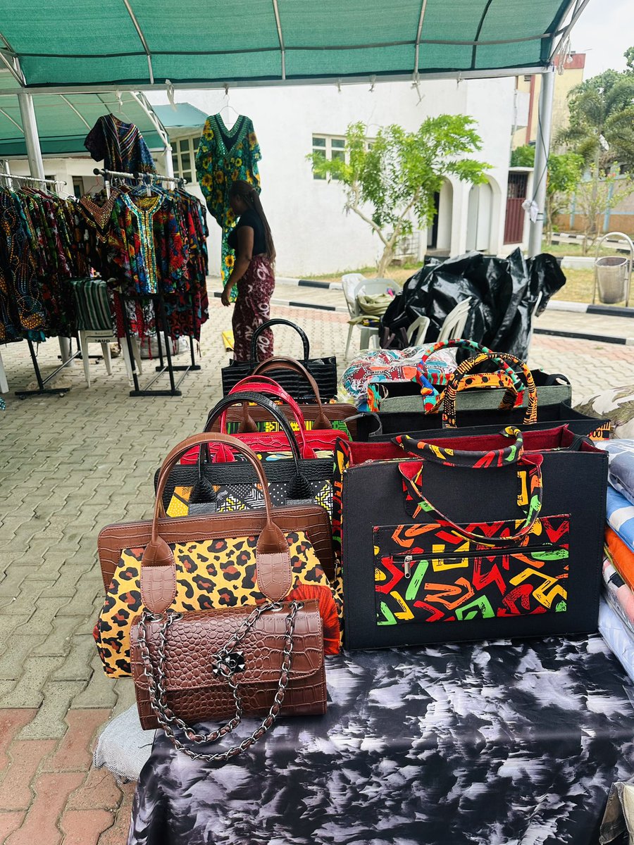 𝓣𝓱𝓪𝓽 𝓨𝓸𝓻𝓾𝓫𝓪 𝓗𝓲𝓳𝓪𝓫𝓼𝓽𝓮𝓻😎💛 tweet media