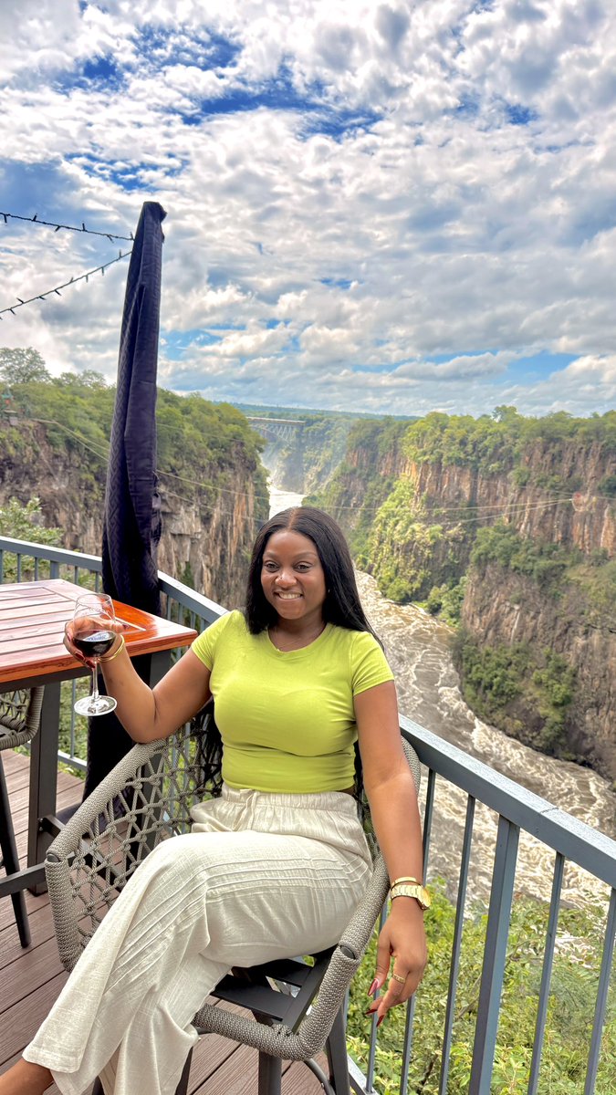 BorderRusike🇿🇼🏴󠁧󠁢󠁥󠁮󠁧󠁿 tweet media