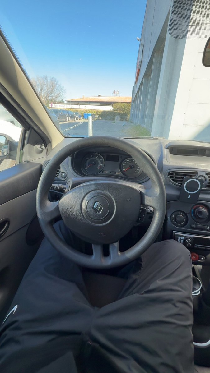 zdg 📀💿 tweet media