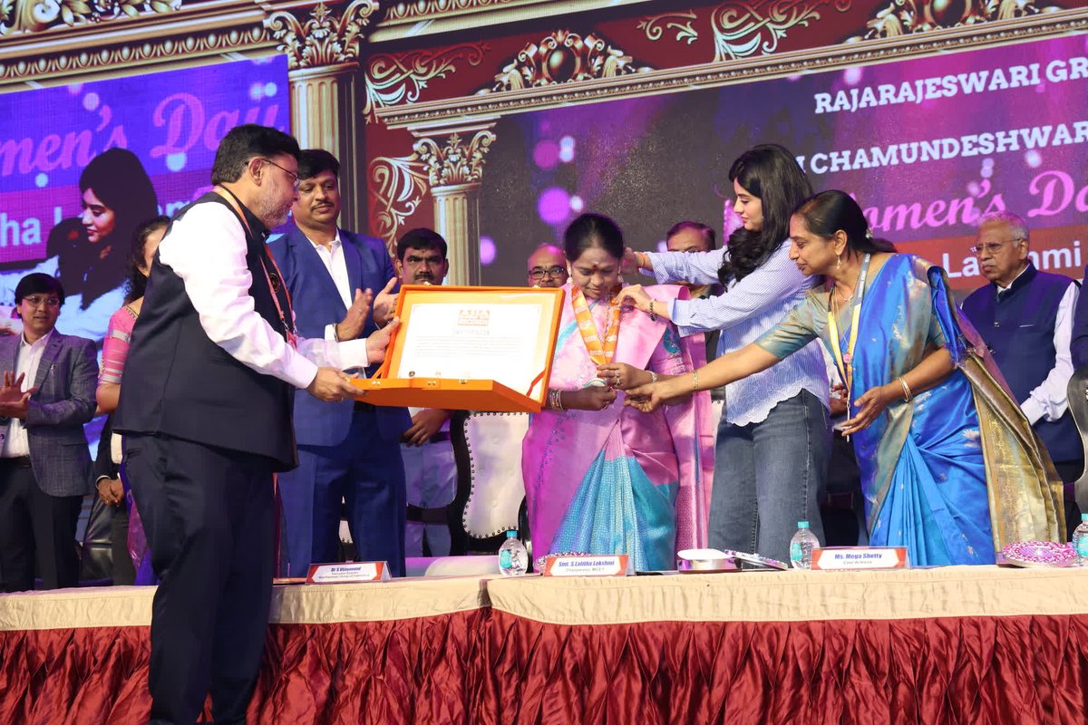 RajaRajeswari College of Engineering tweet media