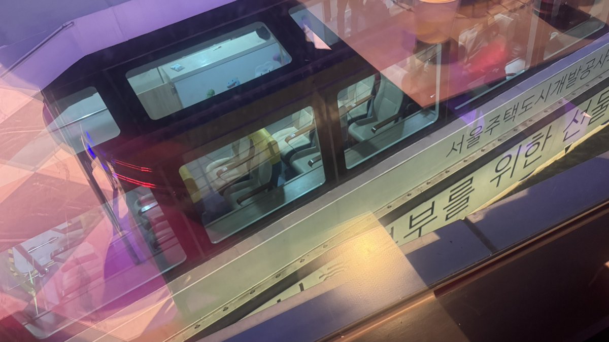 ________โ๐ป tweet media