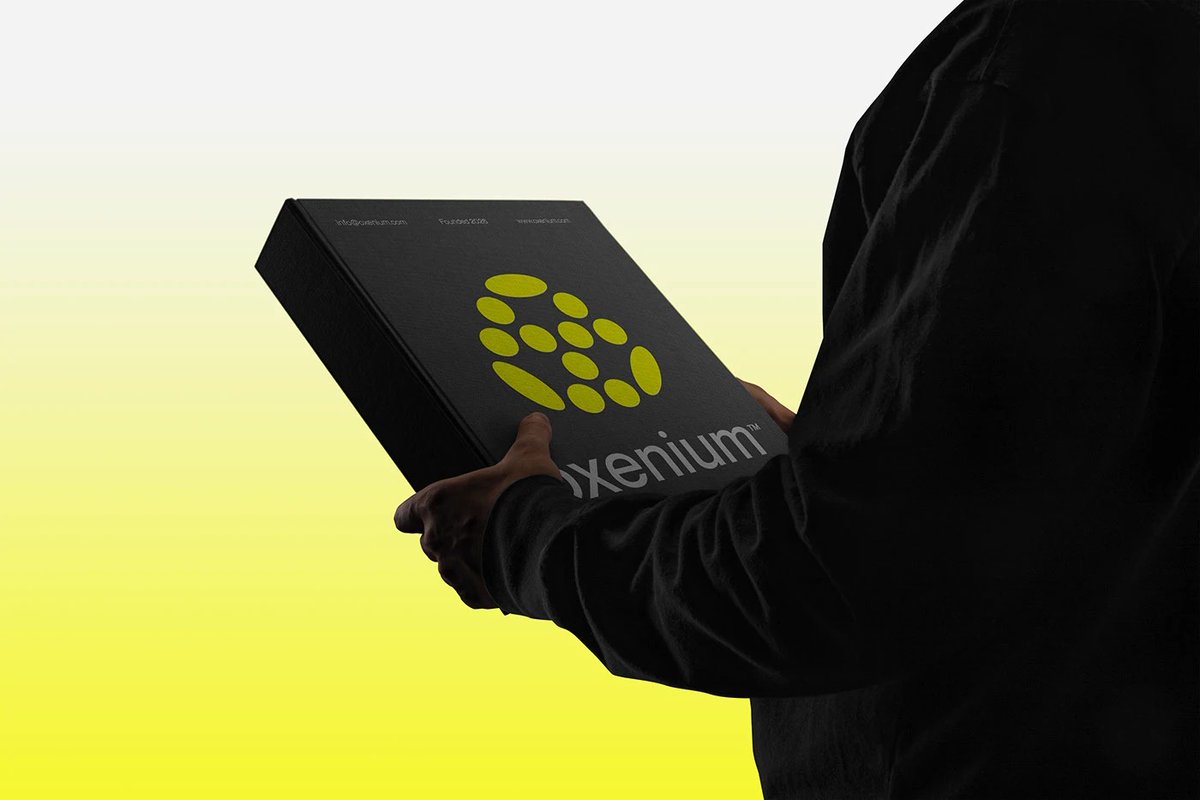 Mockup Cloud tweet media