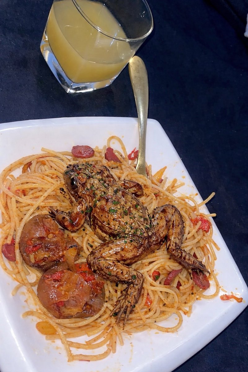 Felicity Ekong tweet media