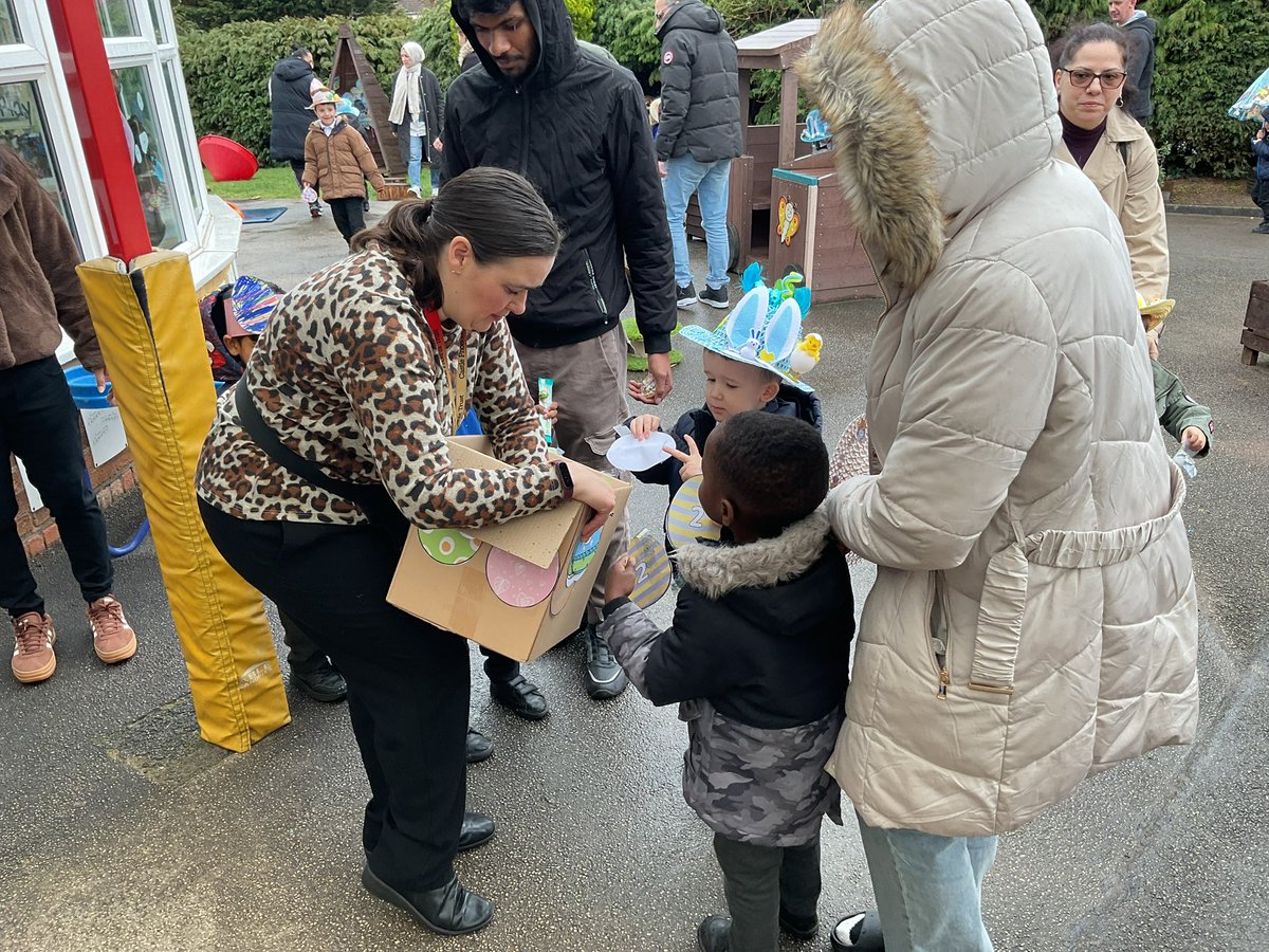 Hill Farm Primary tweet media