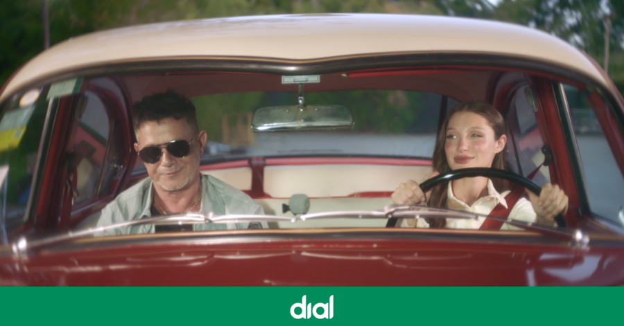 NUEVO 🎉
Alejandro Sanz y Yami Safdie se unen para el estreno de 'Cuéntame': videoclip y letra completa

🔗cdial.es/kffk82